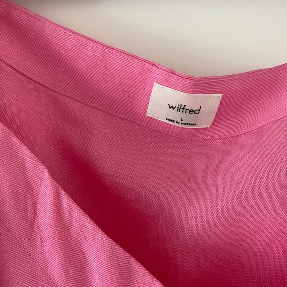 Aritzia Wilfred Button up blouse - Picture 2 of 3